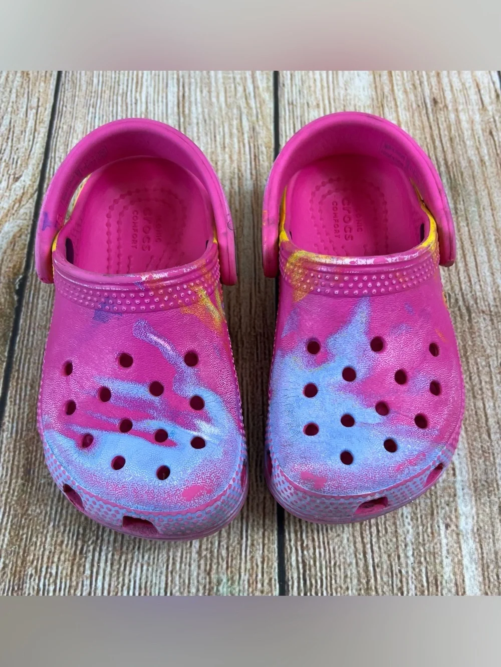 Crocs Classic Pink Tie Dye Slip On Clogs Children’s Kids Size 7